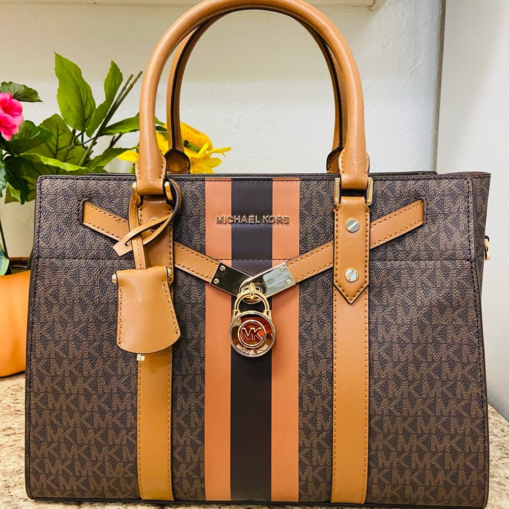 Michael KORS Nouveau Hamilton Stripe Large Satchel - Picture 2 of 10